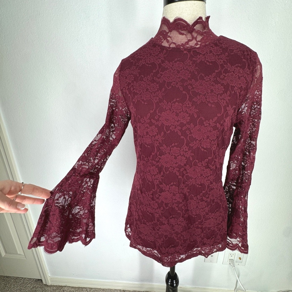 Vince Camuto Womens Floral Lace Victorian Bell Sleeve Blouse XS Burgundy Regency